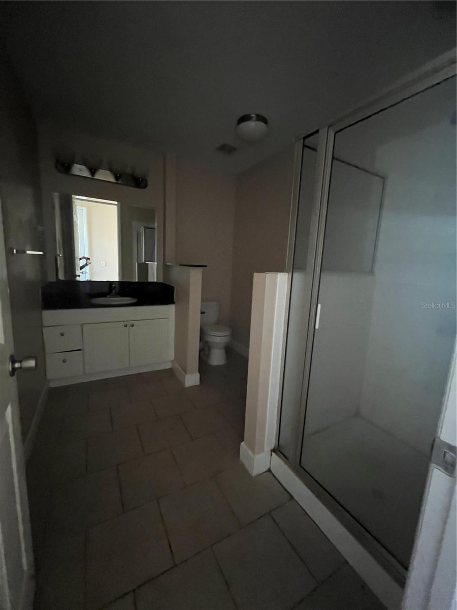 Image 12 of 17 For 2013 Grand Oak Drive