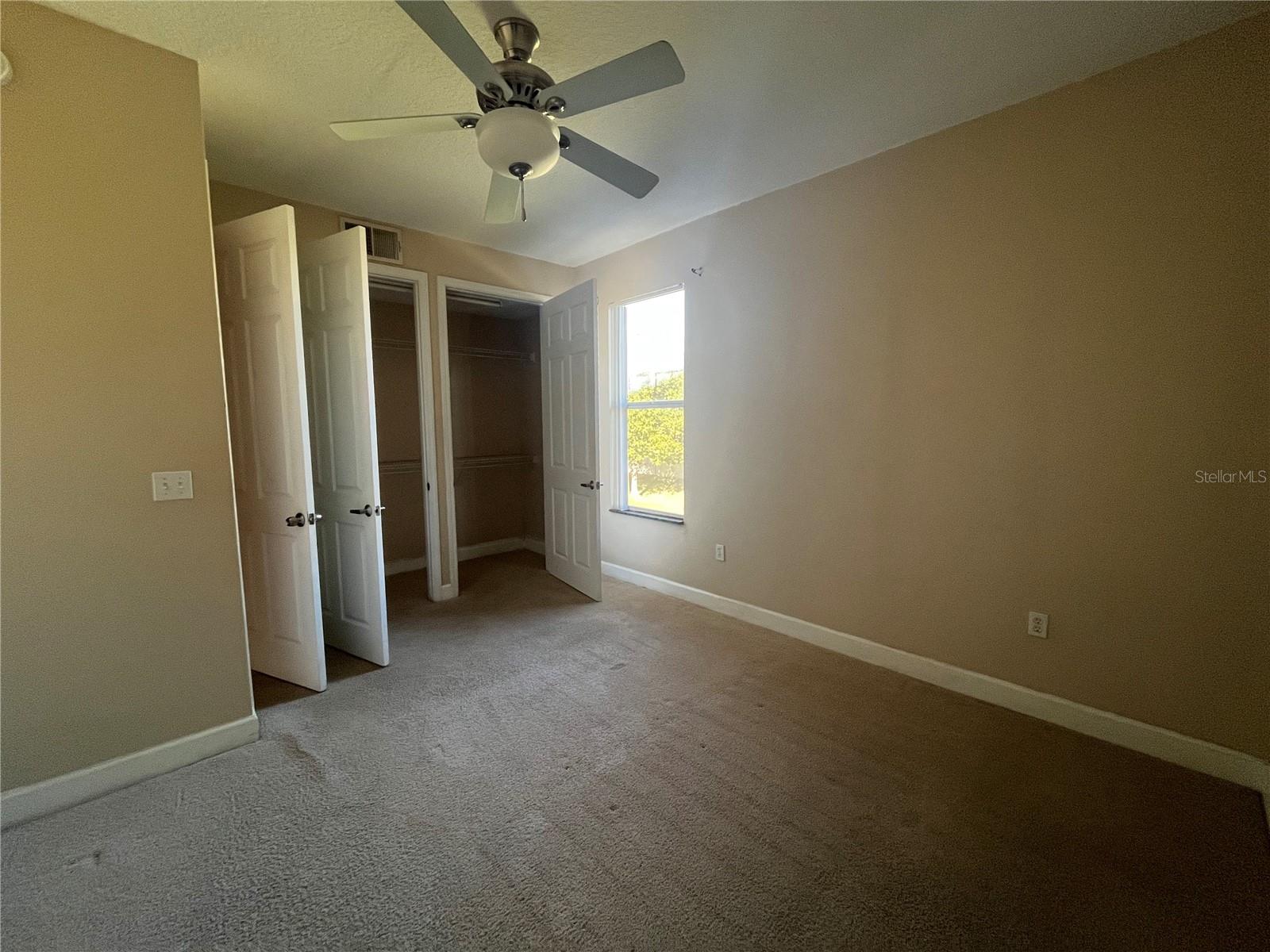 Image 14 of 17 For 2013 Grand Oak Drive