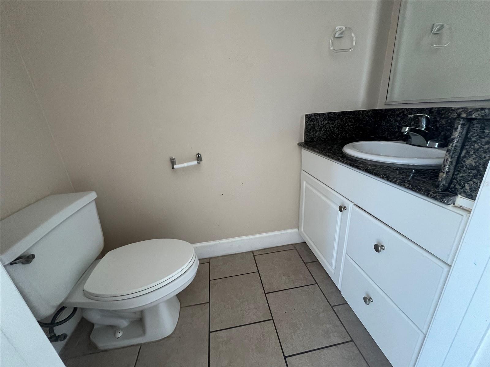 Image 5 of 17 For 2013 Grand Oak Drive