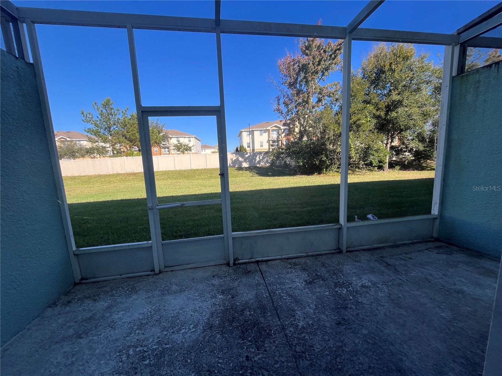 Image 6 of 17 For 2013 Grand Oak Drive