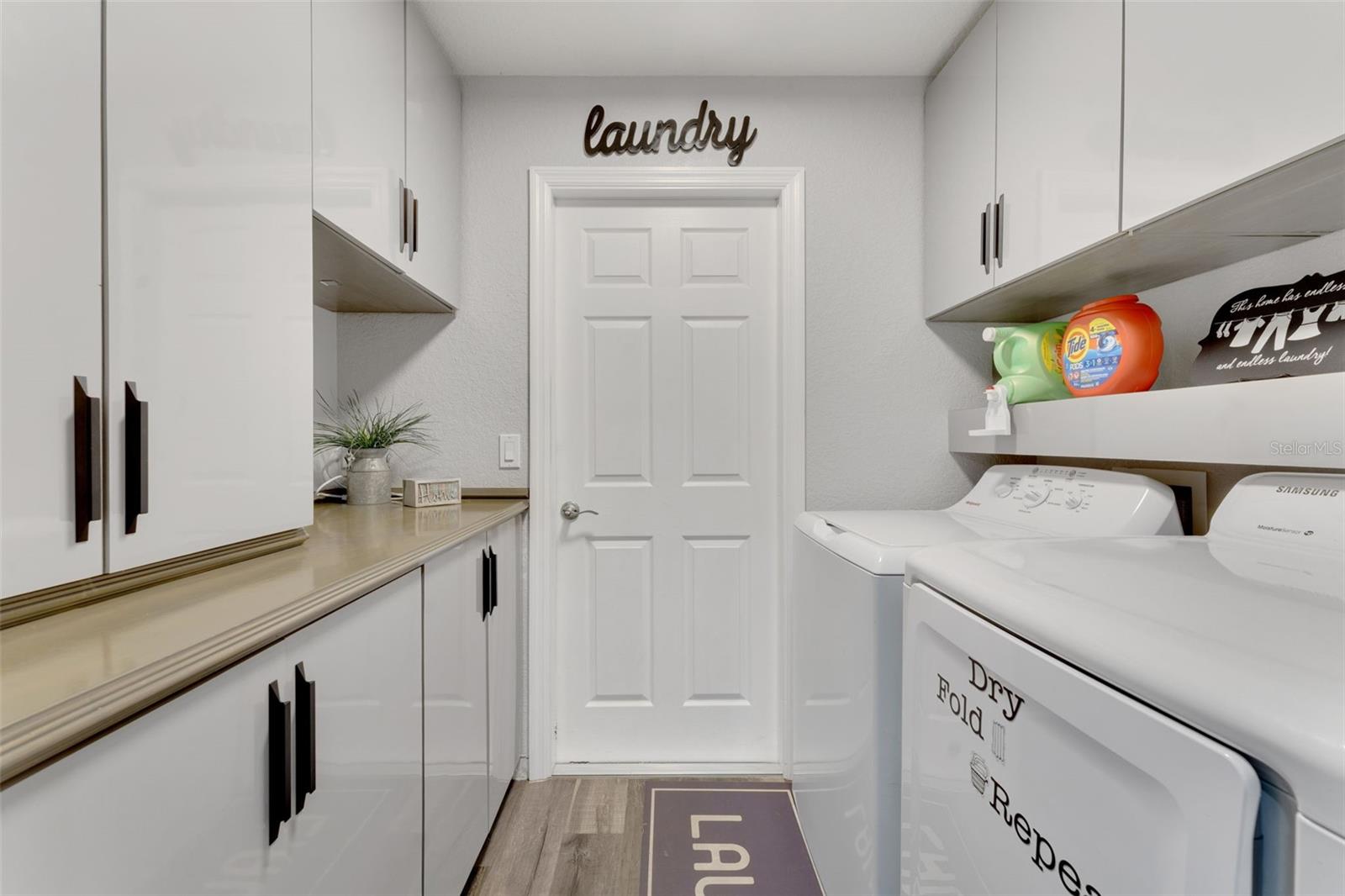 Image 20 of 27 For 2017 Orange Avenue