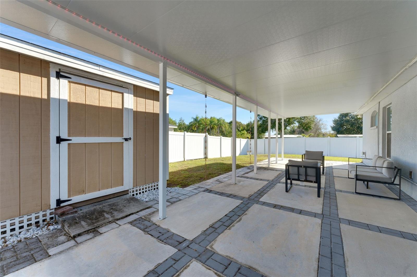 Image 23 of 27 For 2017 Orange Avenue