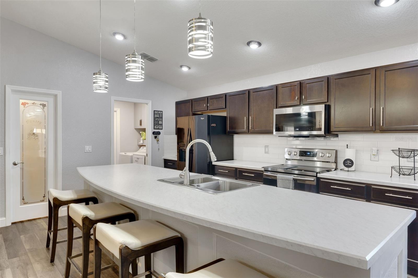 Image 8 of 27 For 2017 Orange Avenue