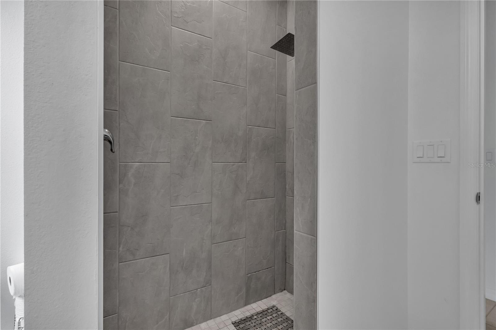 Image 13 of 31 For 5440 Boutin Lane