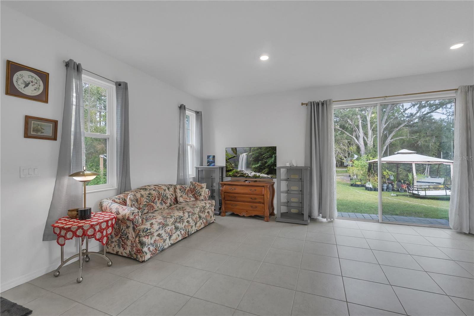 Image 7 of 31 For 5440 Boutin Lane