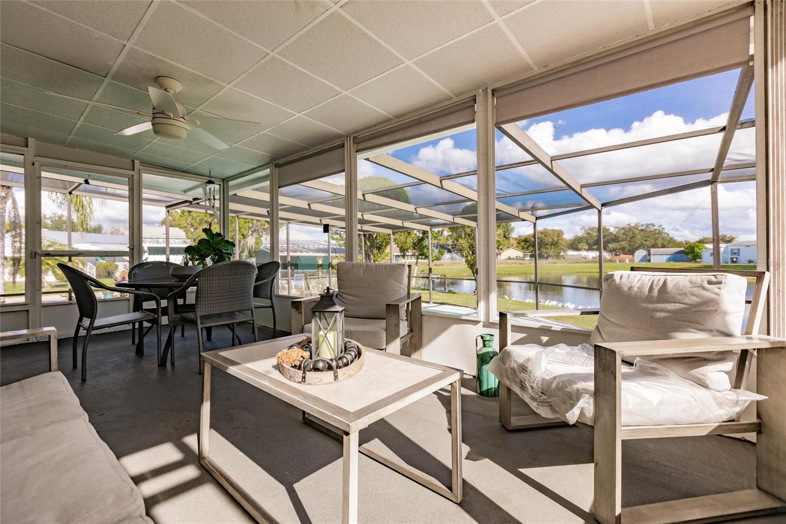 Image 26 of 35 For 1961 Crystal Lane