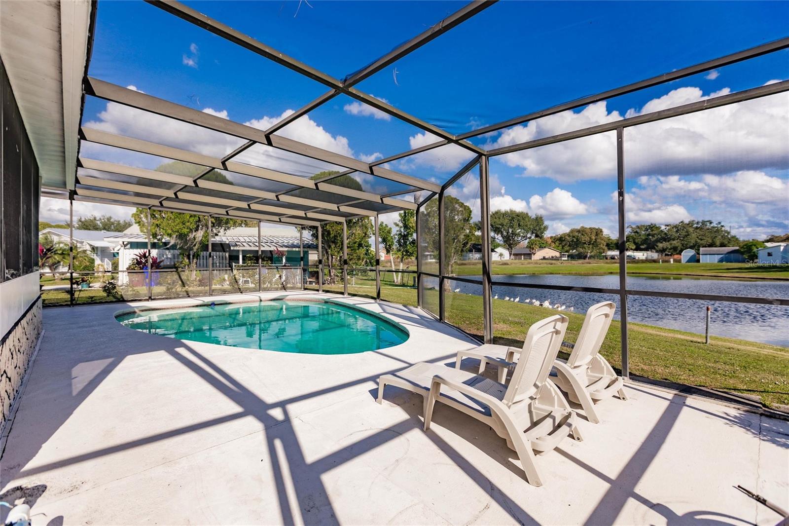 Image 3 of 35 For 1961 Crystal Lane