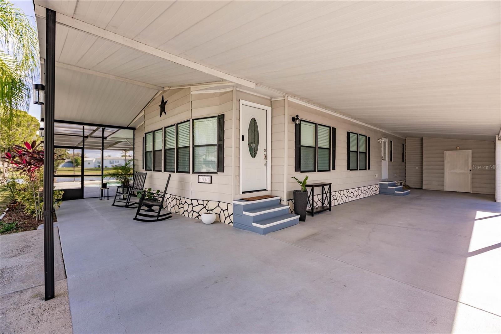 Image 5 of 35 For 1961 Crystal Lane