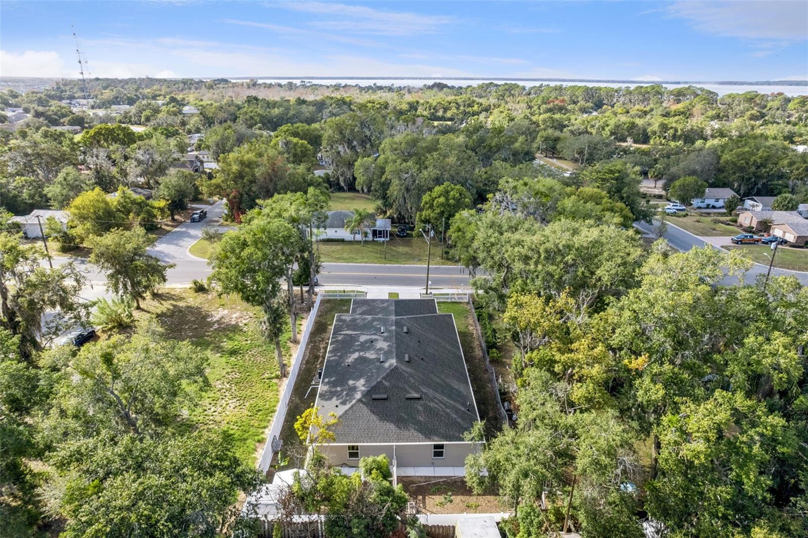 Image 38 of 40 For 1021-1023 Titcomb Street