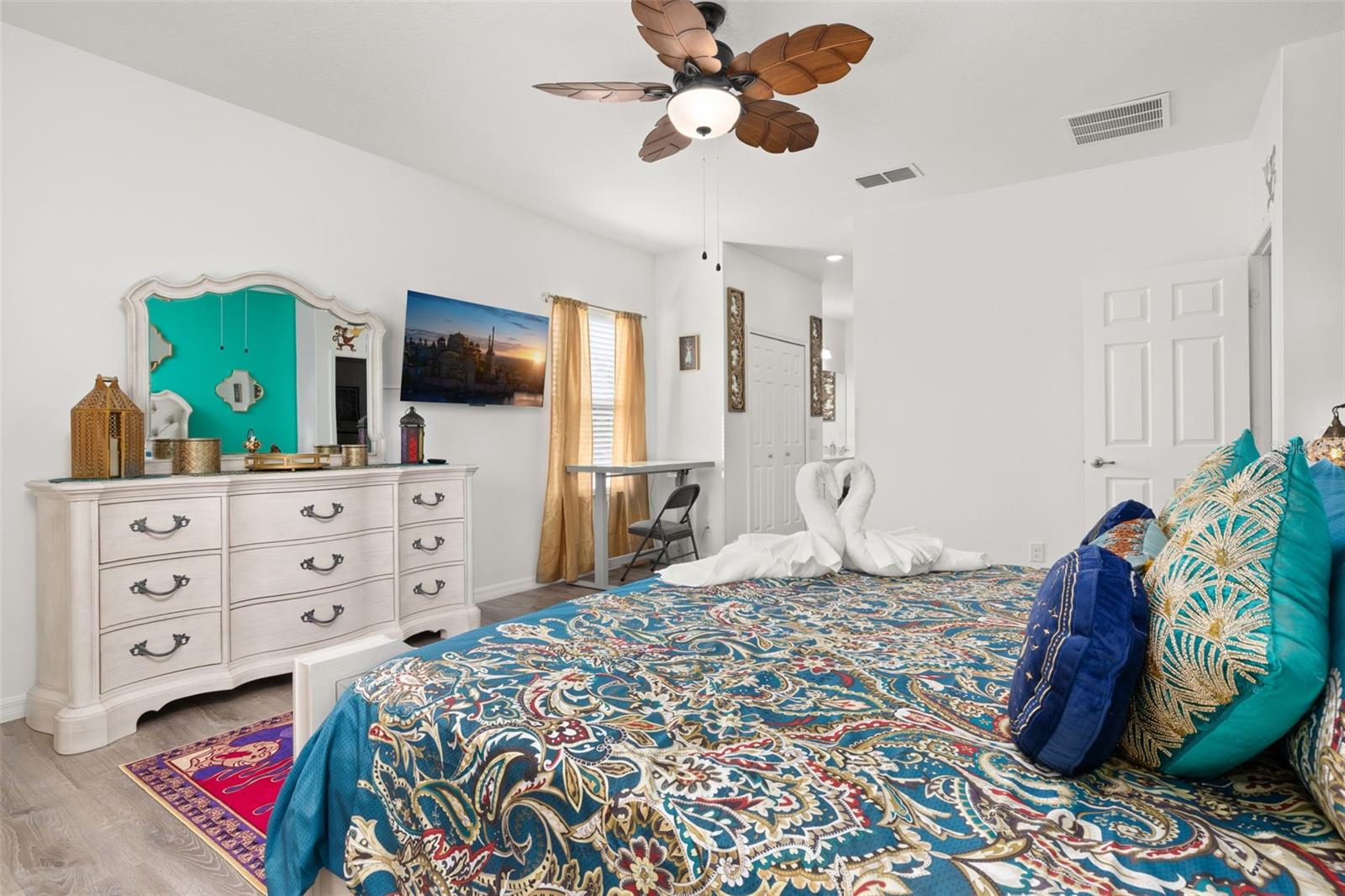 Image 60 of 80 For 4064 Oaktree Drive