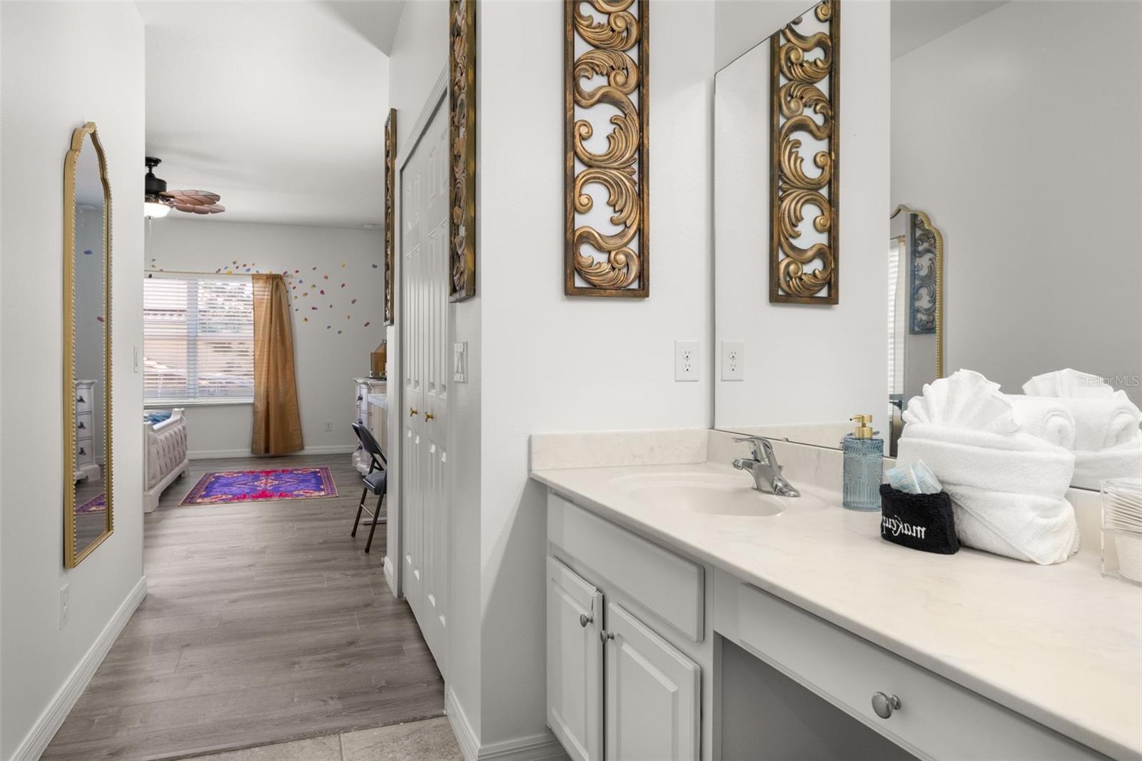 Image 64 of 80 For 4064 Oaktree Drive