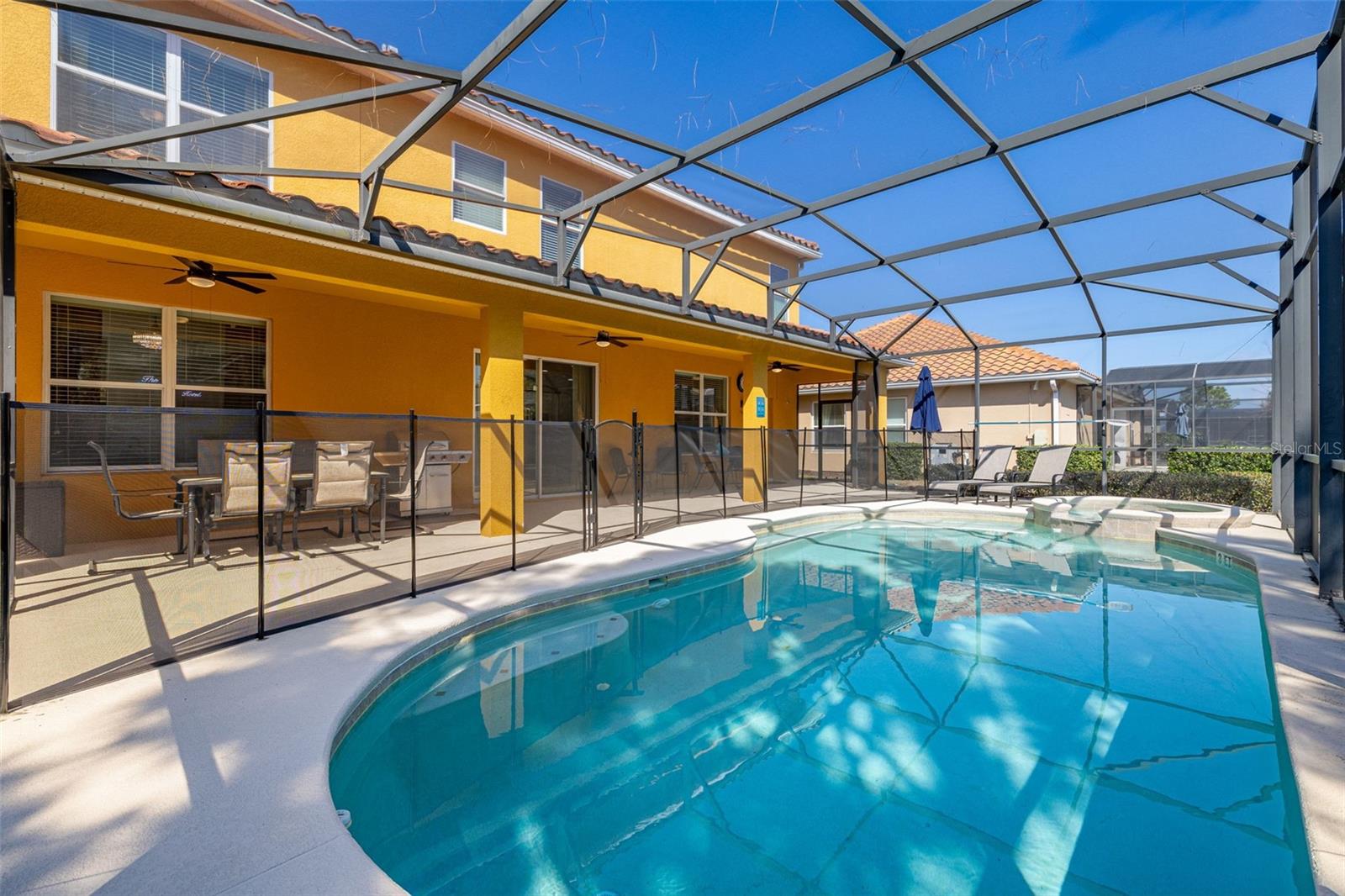 Image 72 of 80 For 4064 Oaktree Drive