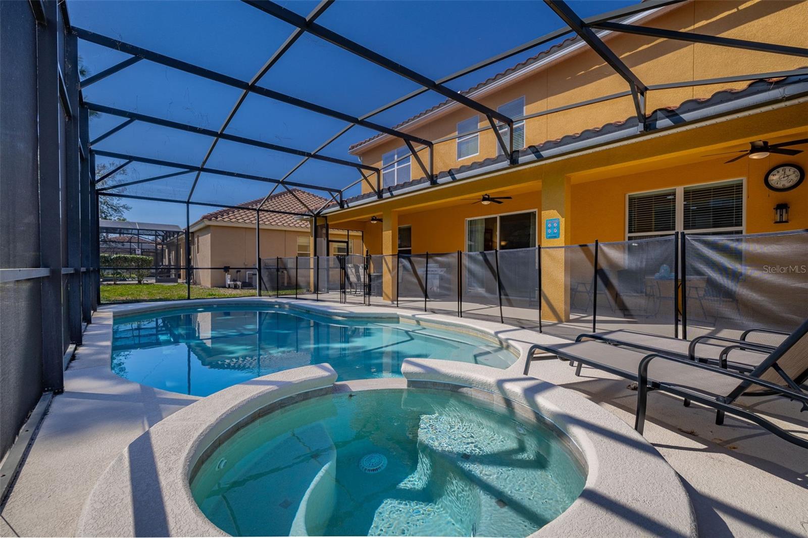 Image 75 of 80 For 4064 Oaktree Drive