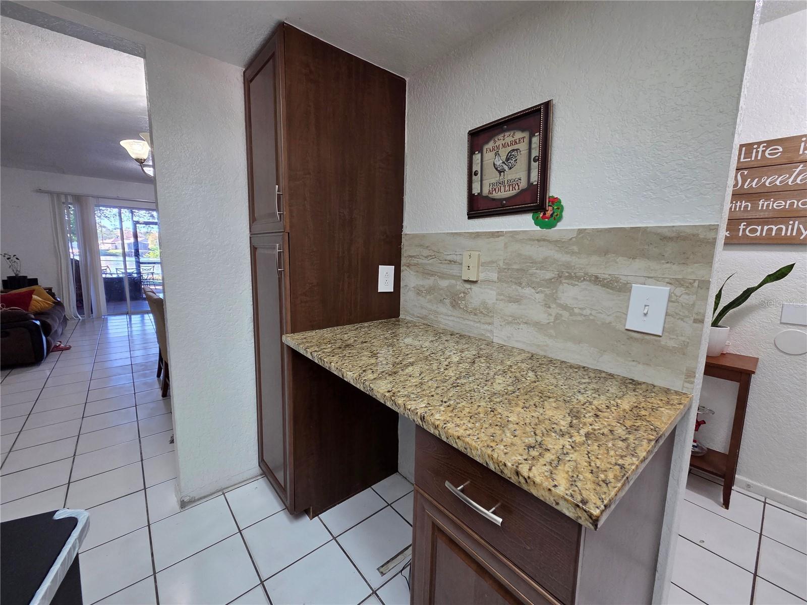 Image 4 of 19 For 2346 Rio Pinar Lakes Boulevard