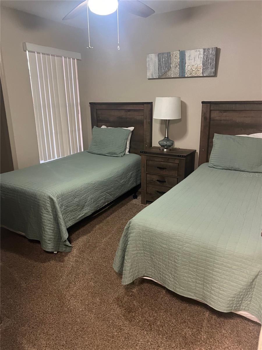 Image 5 of 30 For 2456 Sweetwater Club Circle 19