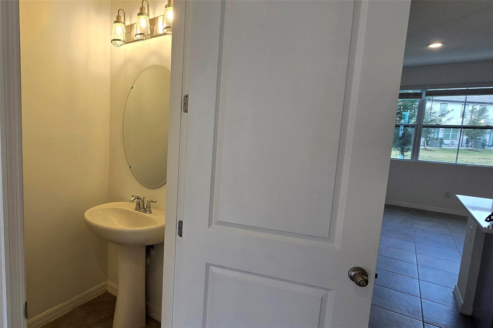 Image 10 of 46 For 742 Longboat Drive