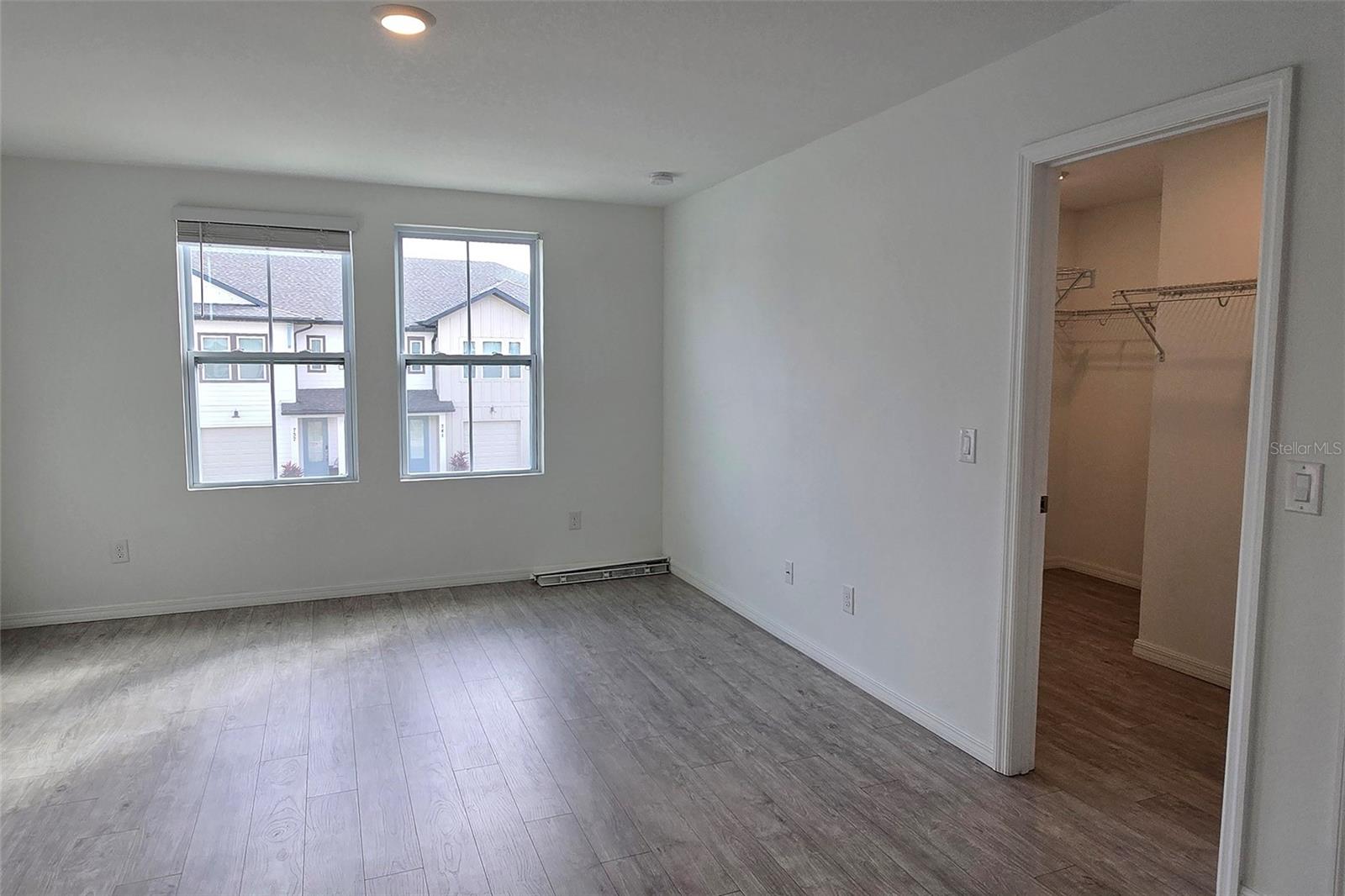 Image 18 of 46 For 742 Longboat Drive