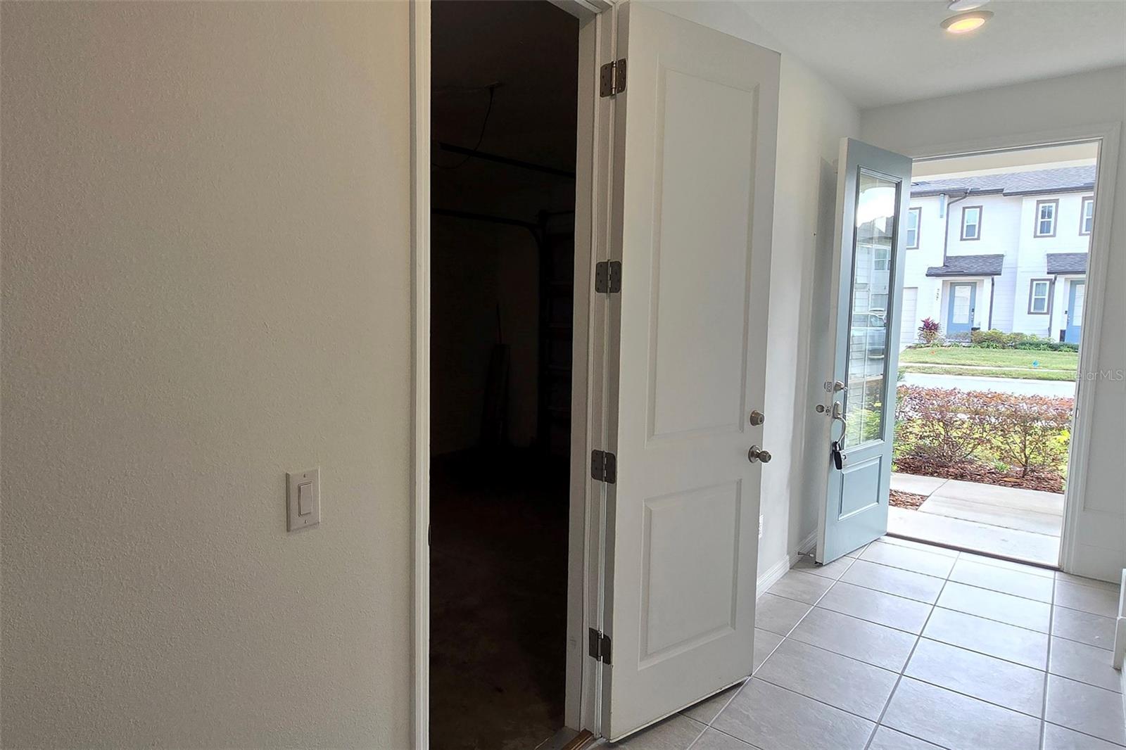 Image 8 of 46 For 742 Longboat Drive