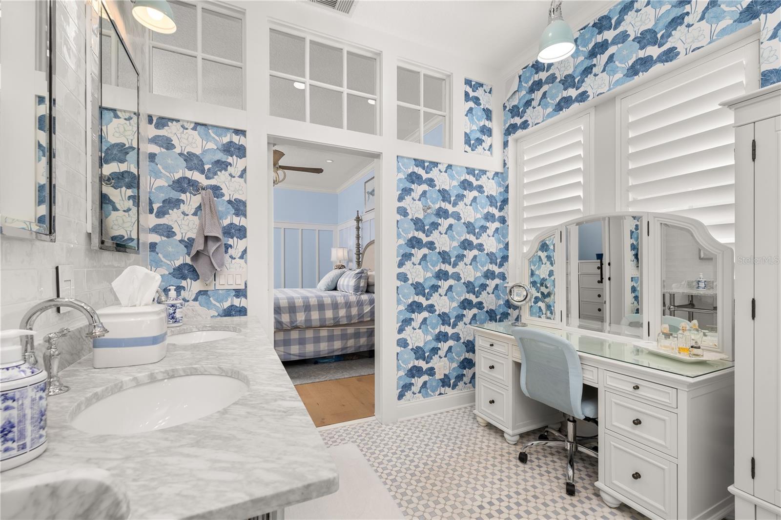 Image 21 of 78 For 529 Greenbrier Avenue