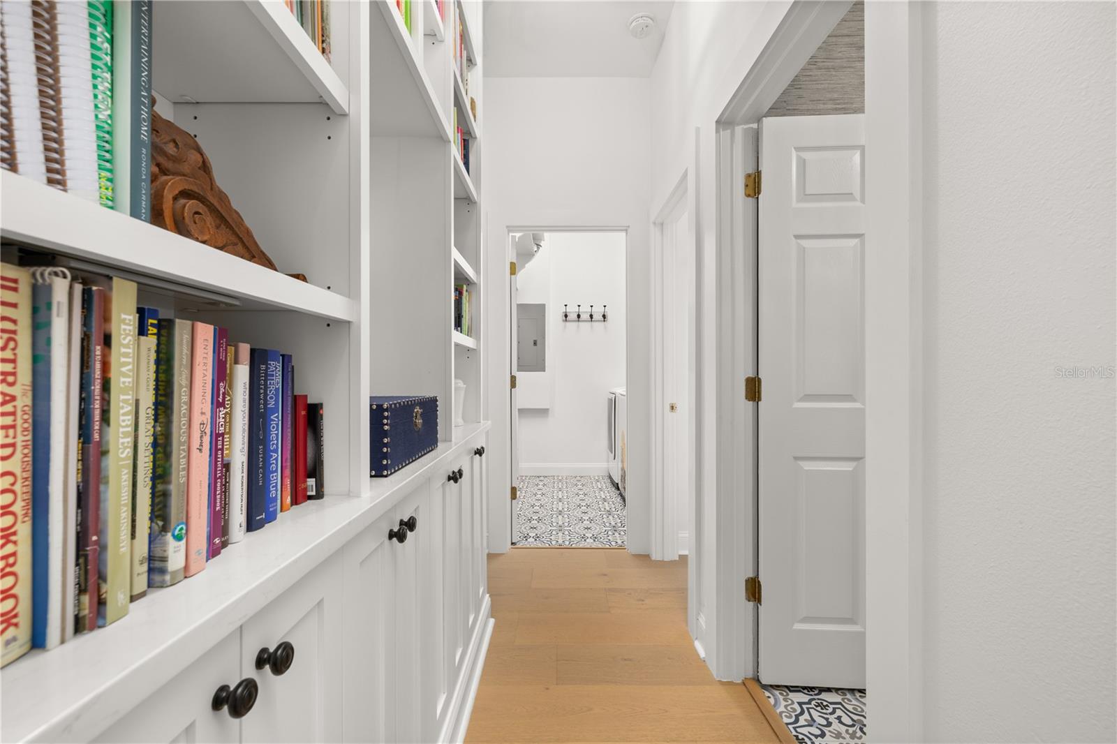 Image 24 of 78 For 529 Greenbrier Avenue