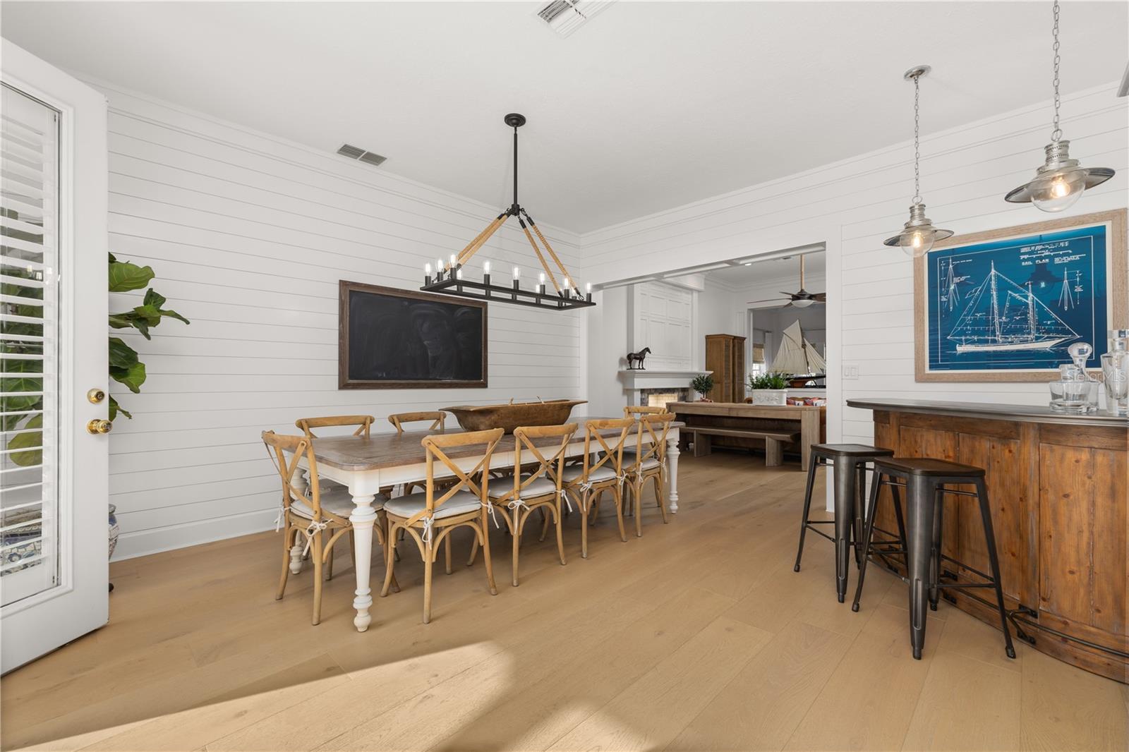 Image 31 of 78 For 529 Greenbrier Avenue