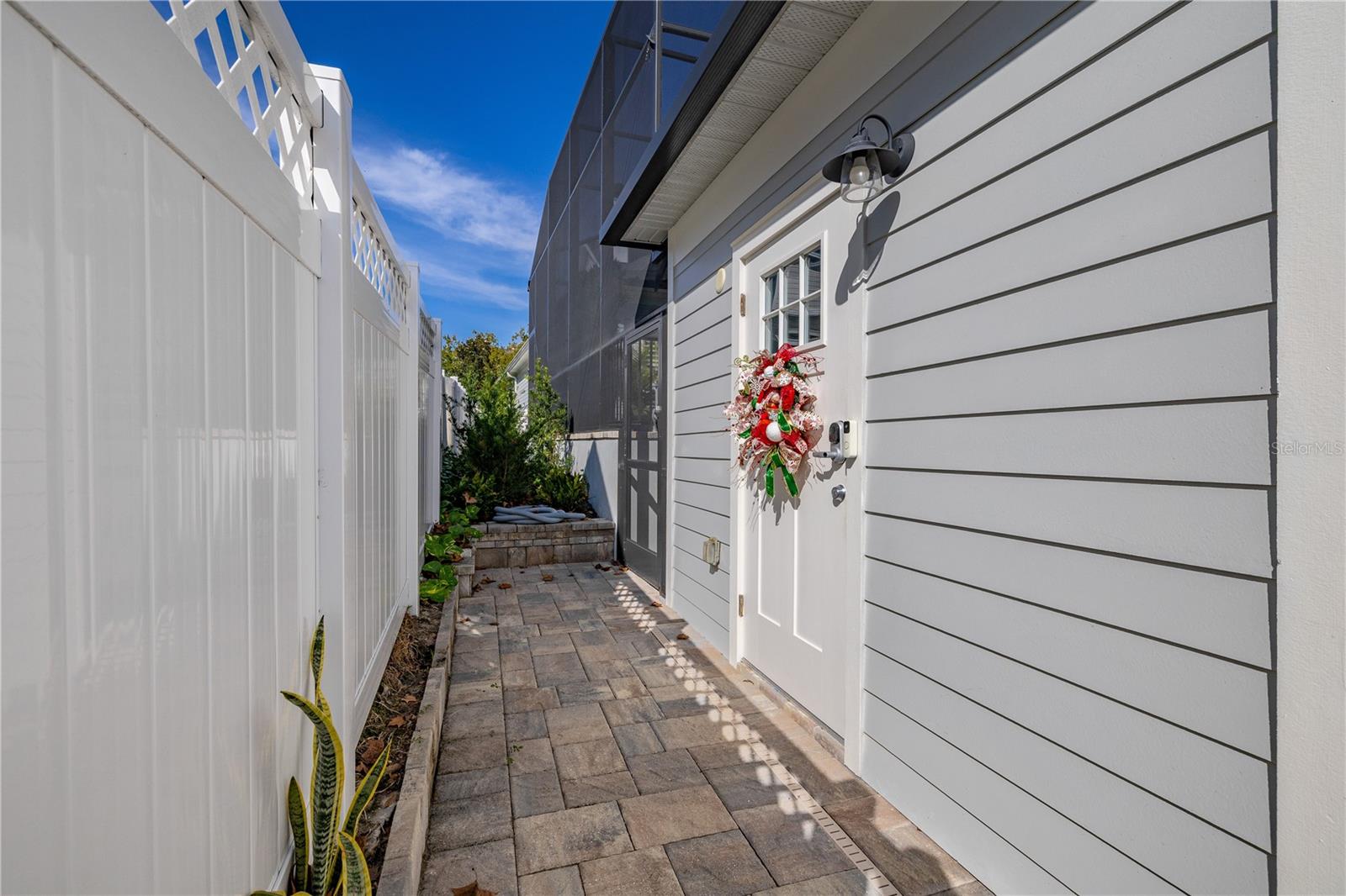 Image 54 of 78 For 529 Greenbrier Avenue