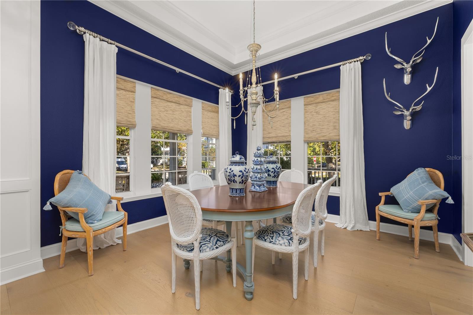 Image 7 of 78 For 529 Greenbrier Avenue