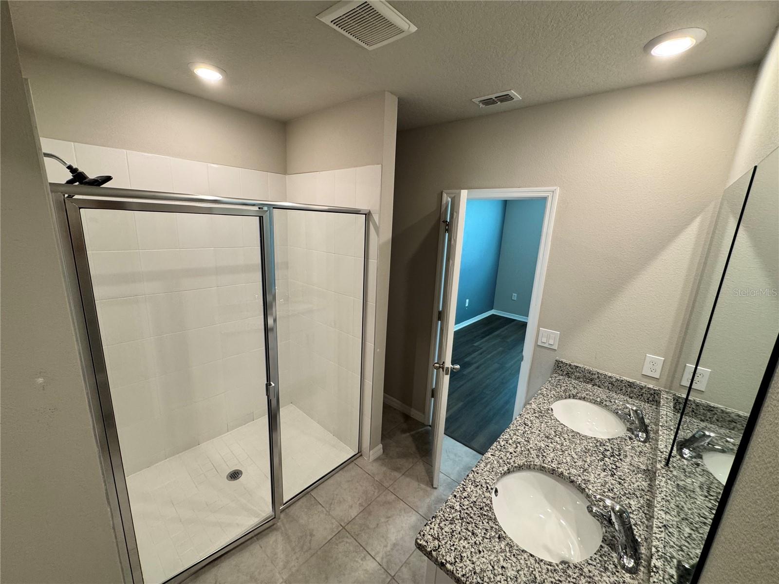 Image 19 of 42 For 512 Mckenna Drive