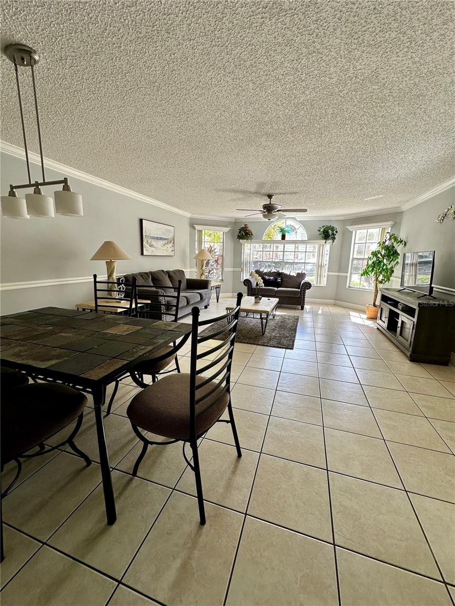 Image 6 of 24 For 5012 Laguna Bay Circle 73