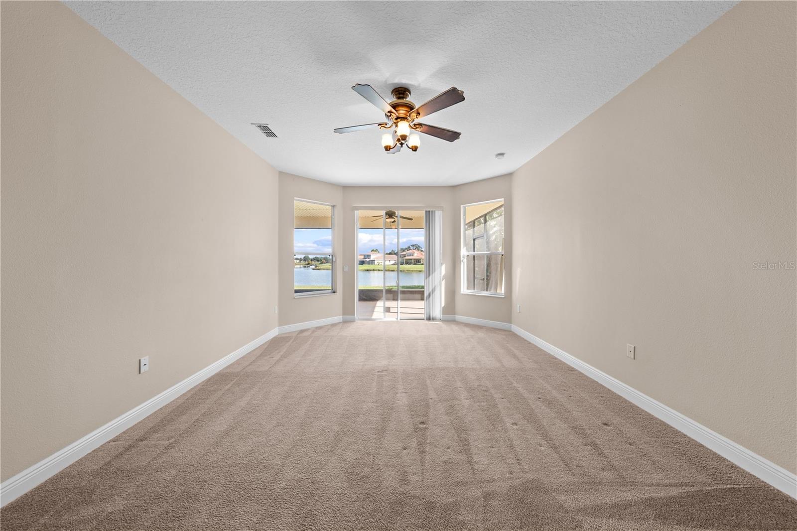 Image 16 of 44 For 3817 Golden Feather Way