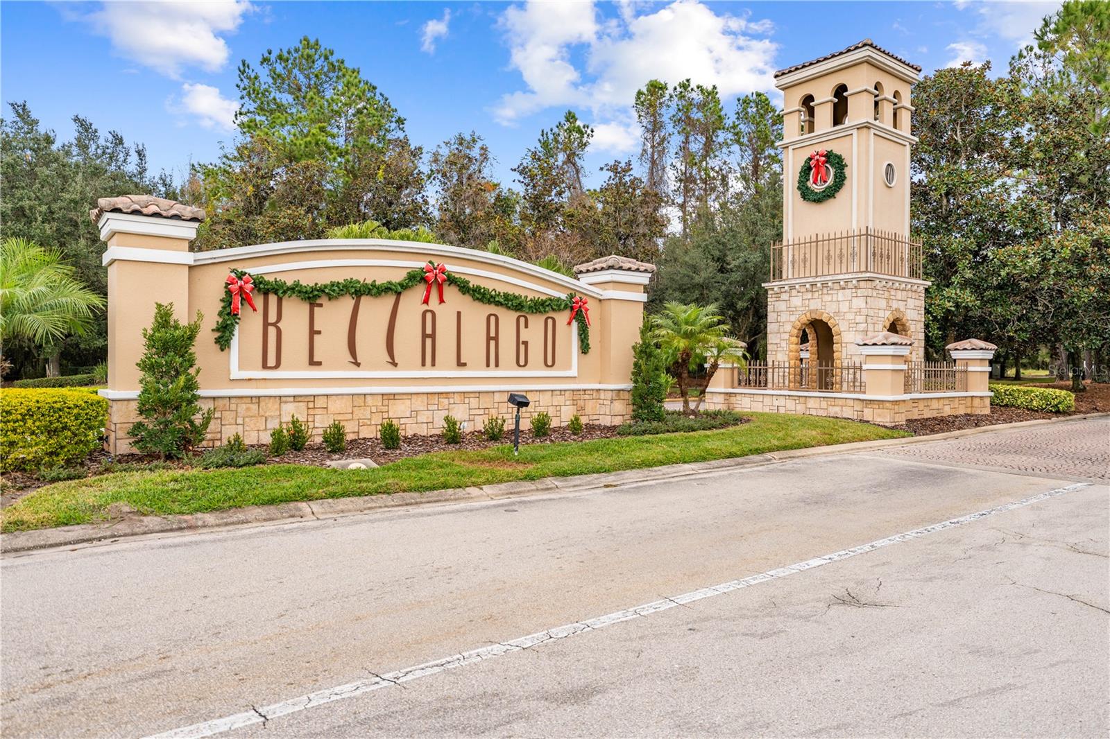 Image 4 of 44 For 3817 Golden Feather Way