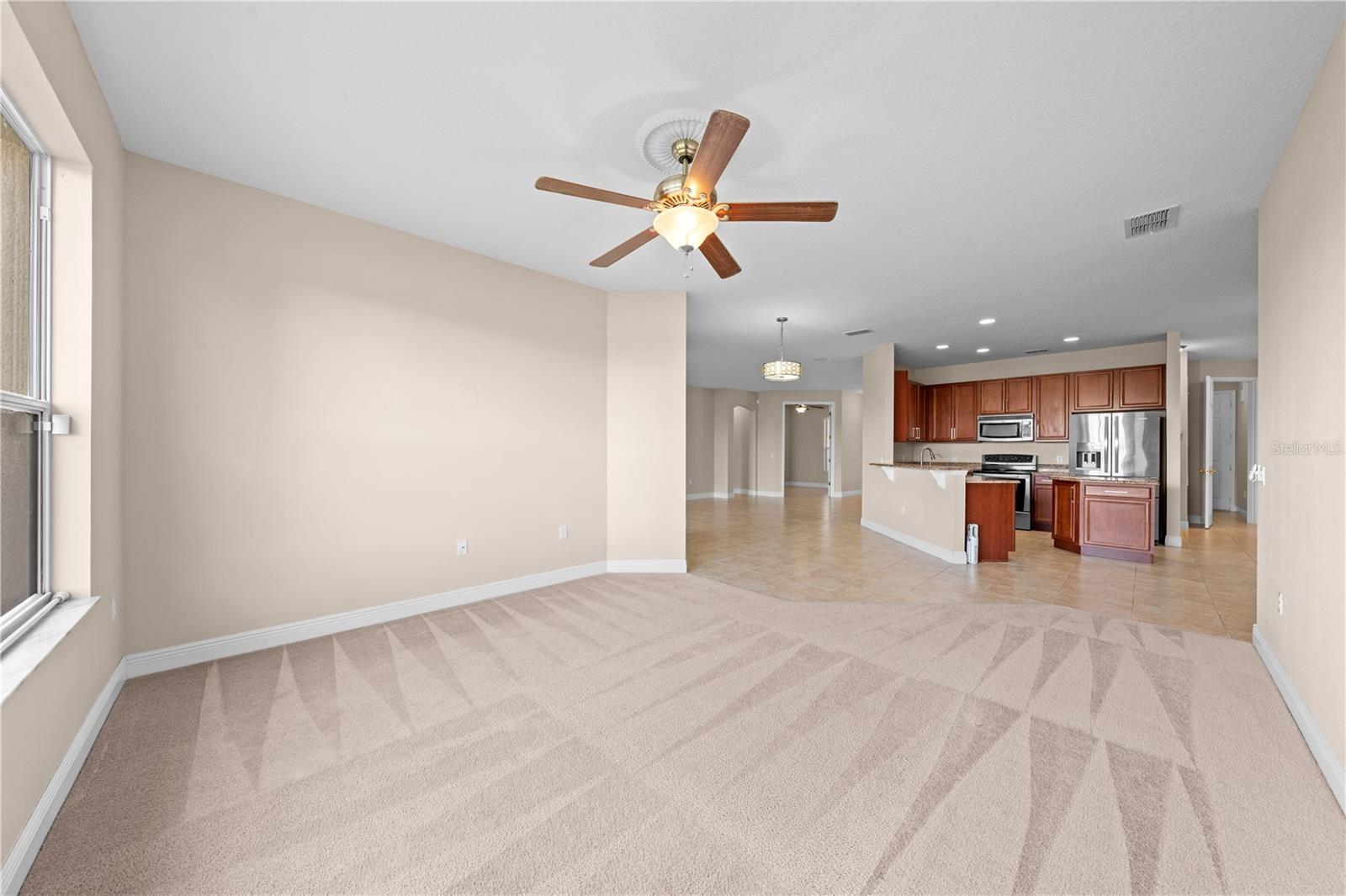 Image 9 of 44 For 3817 Golden Feather Way