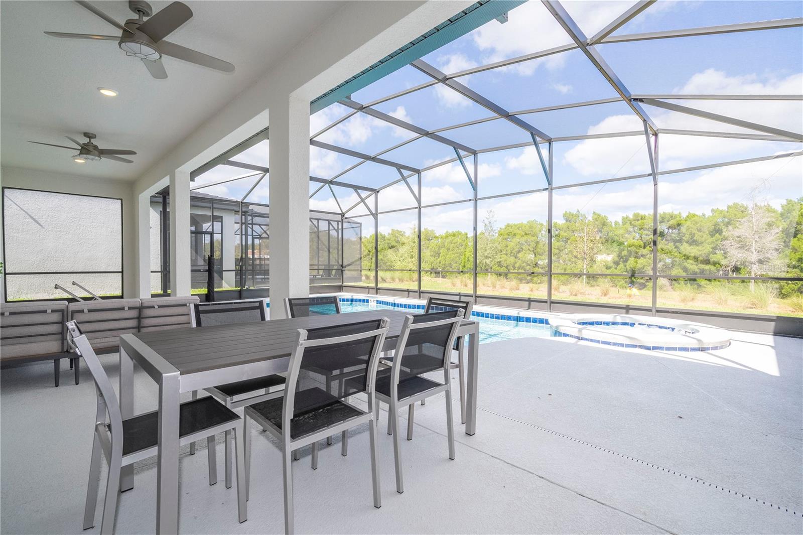 Image 28 of 96 For 6097 High Seas Drive