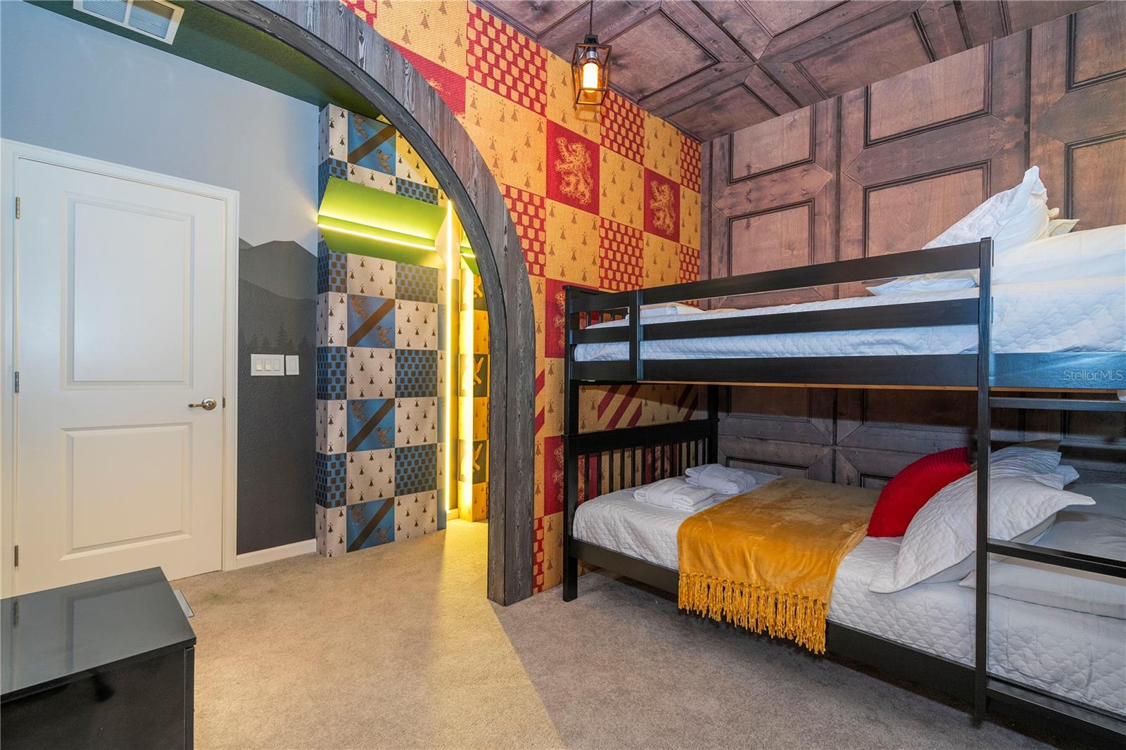 Image 71 of 96 For 6097 High Seas Drive