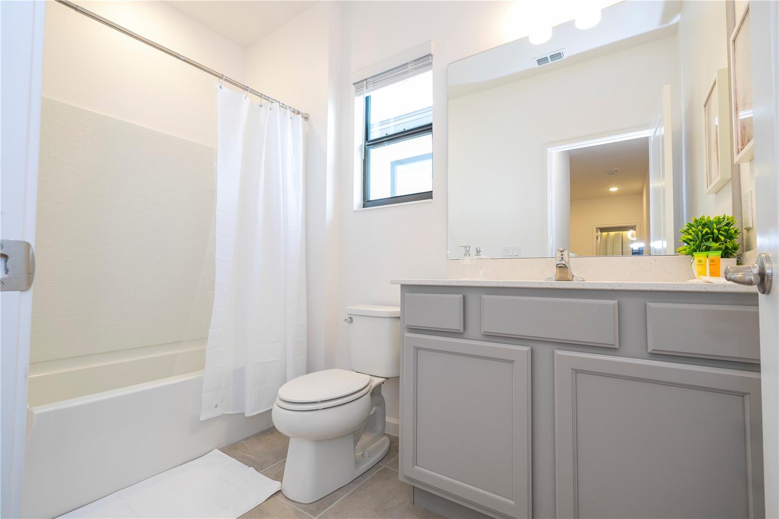 Image 72 of 96 For 6097 High Seas Drive