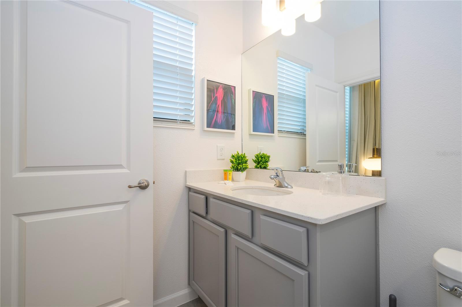 Image 84 of 96 For 6097 High Seas Drive