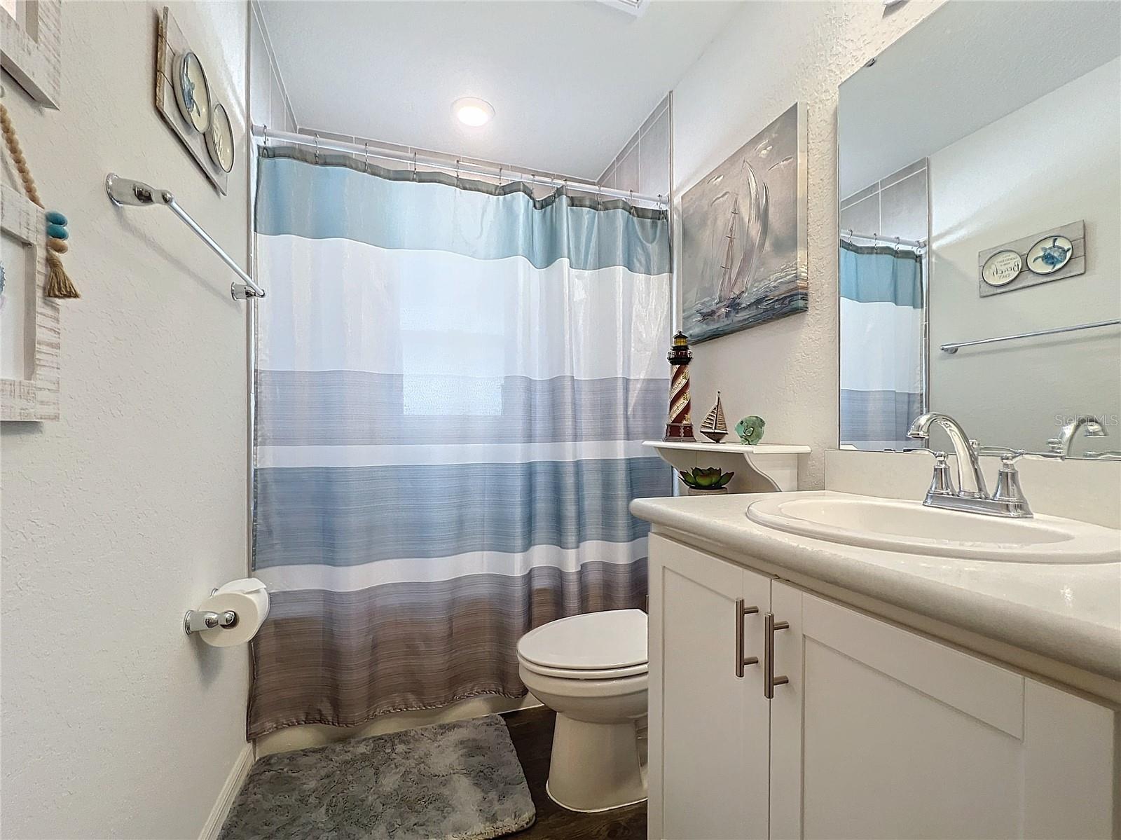 Image 11 of 15 For 2027 Dexter Street