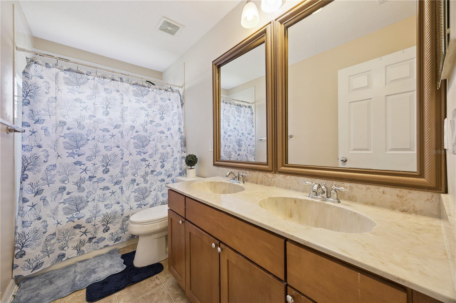 Image 39 of 68 For 3660 Daydream Place