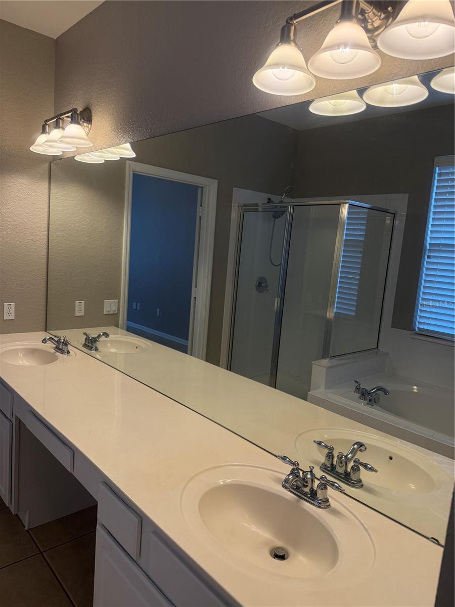 Image 10 of 29 For 14737 Windigo Lane