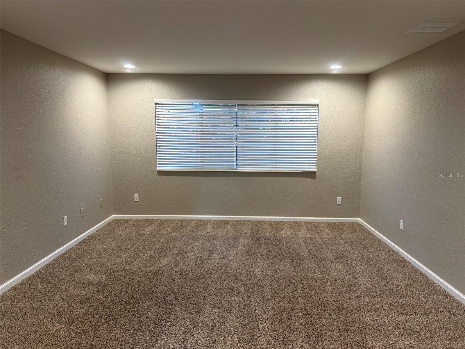 Image 14 of 29 For 14737 Windigo Lane