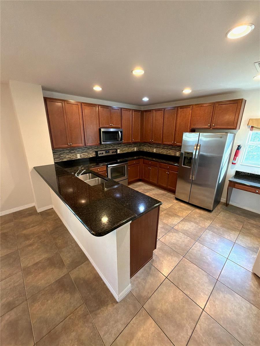 Image 5 of 17 For 4165 Key Colony Place