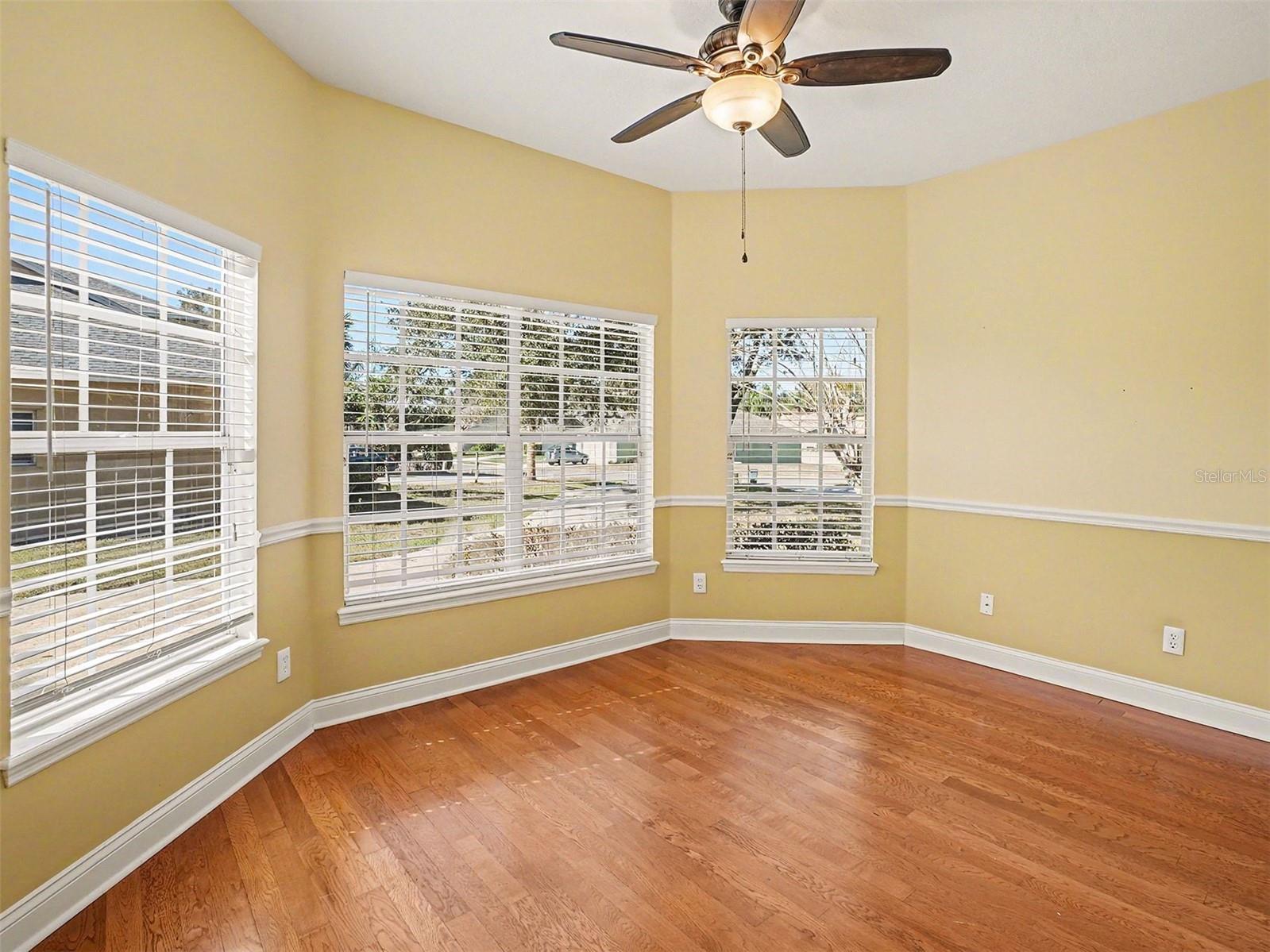 Image 14 of 28 For 1221 Valley Creek Run