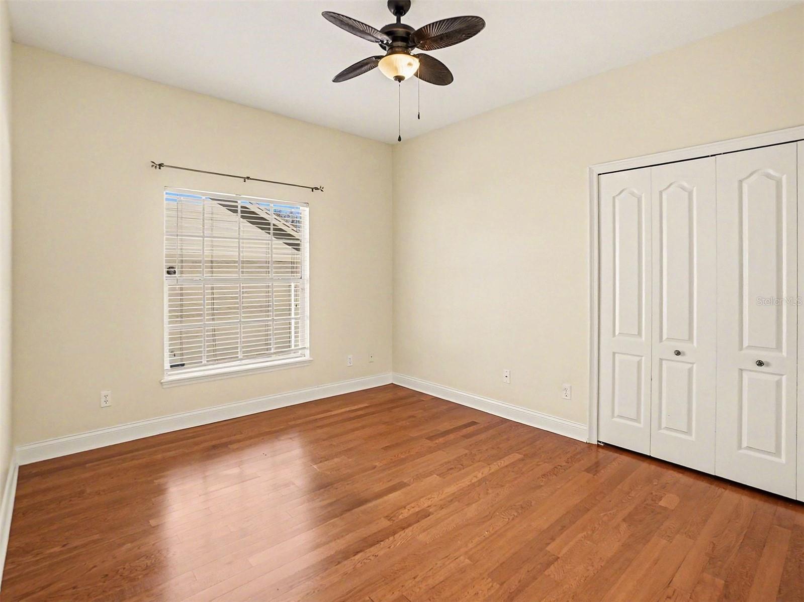 Image 16 of 28 For 1221 Valley Creek Run