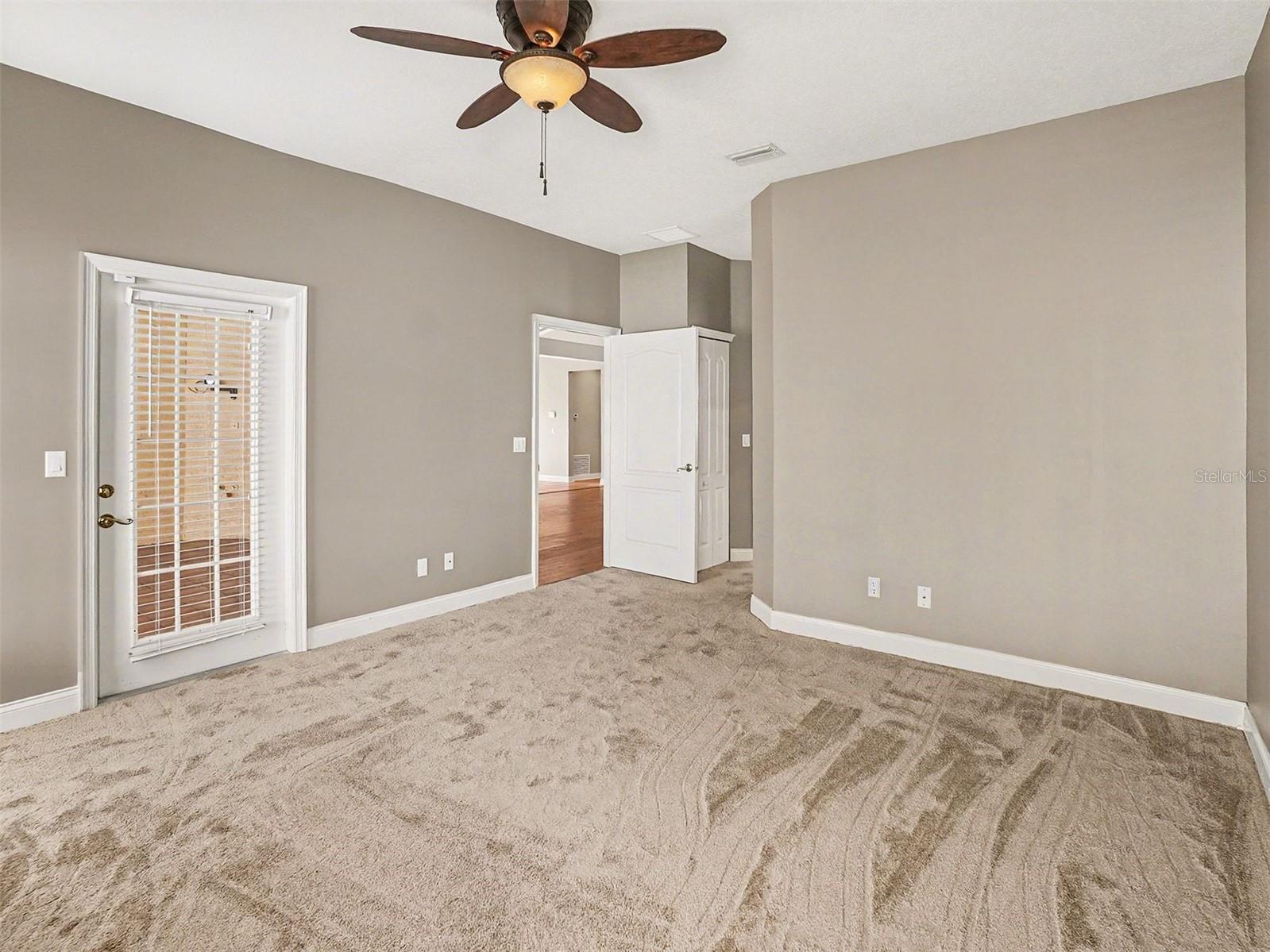 Image 8 of 28 For 1221 Valley Creek Run