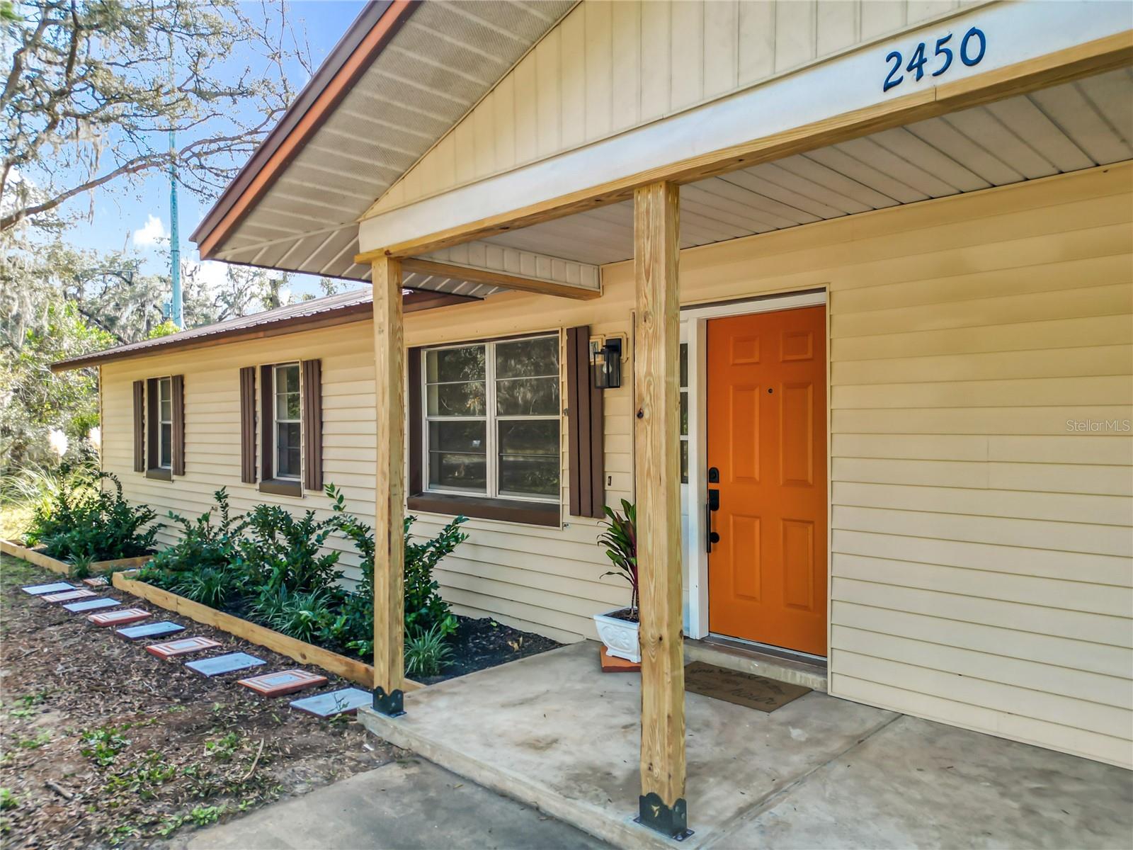 Image 10 of 66 For 2450 40th Street