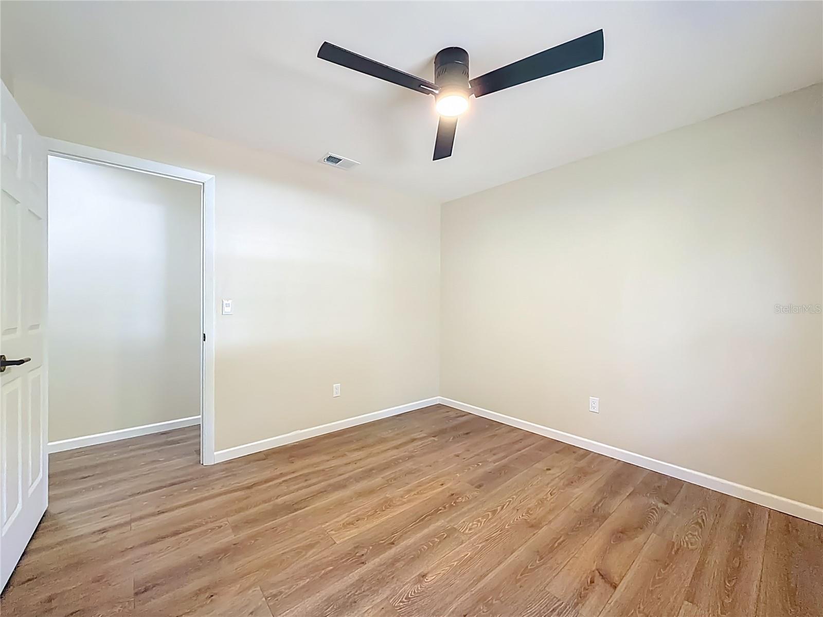 Image 30 of 66 For 2450 40th Street