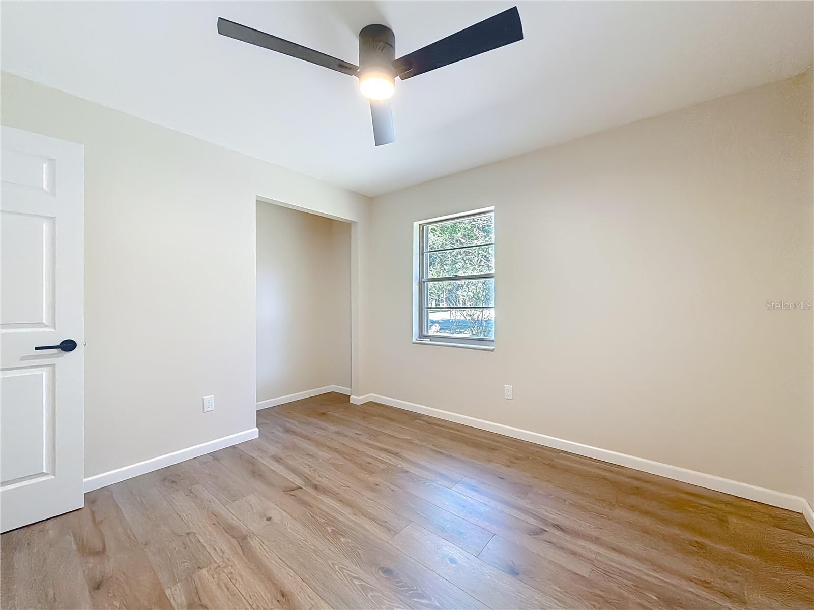 Image 36 of 66 For 2450 40th Street