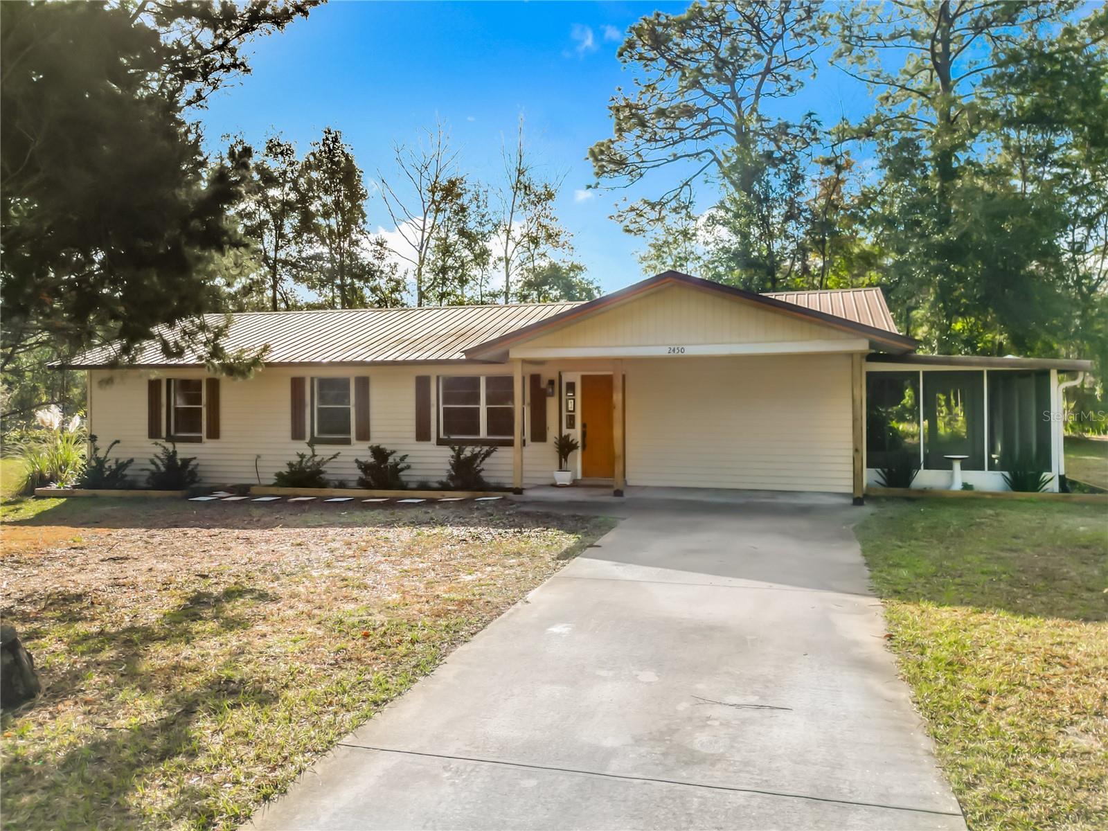 Image 4 of 66 For 2450 40th Street