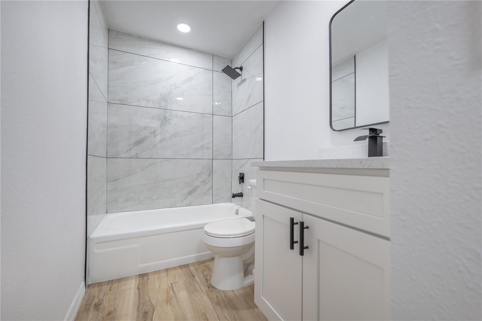 Image 18 of 32 For 4419 Centennial Drive