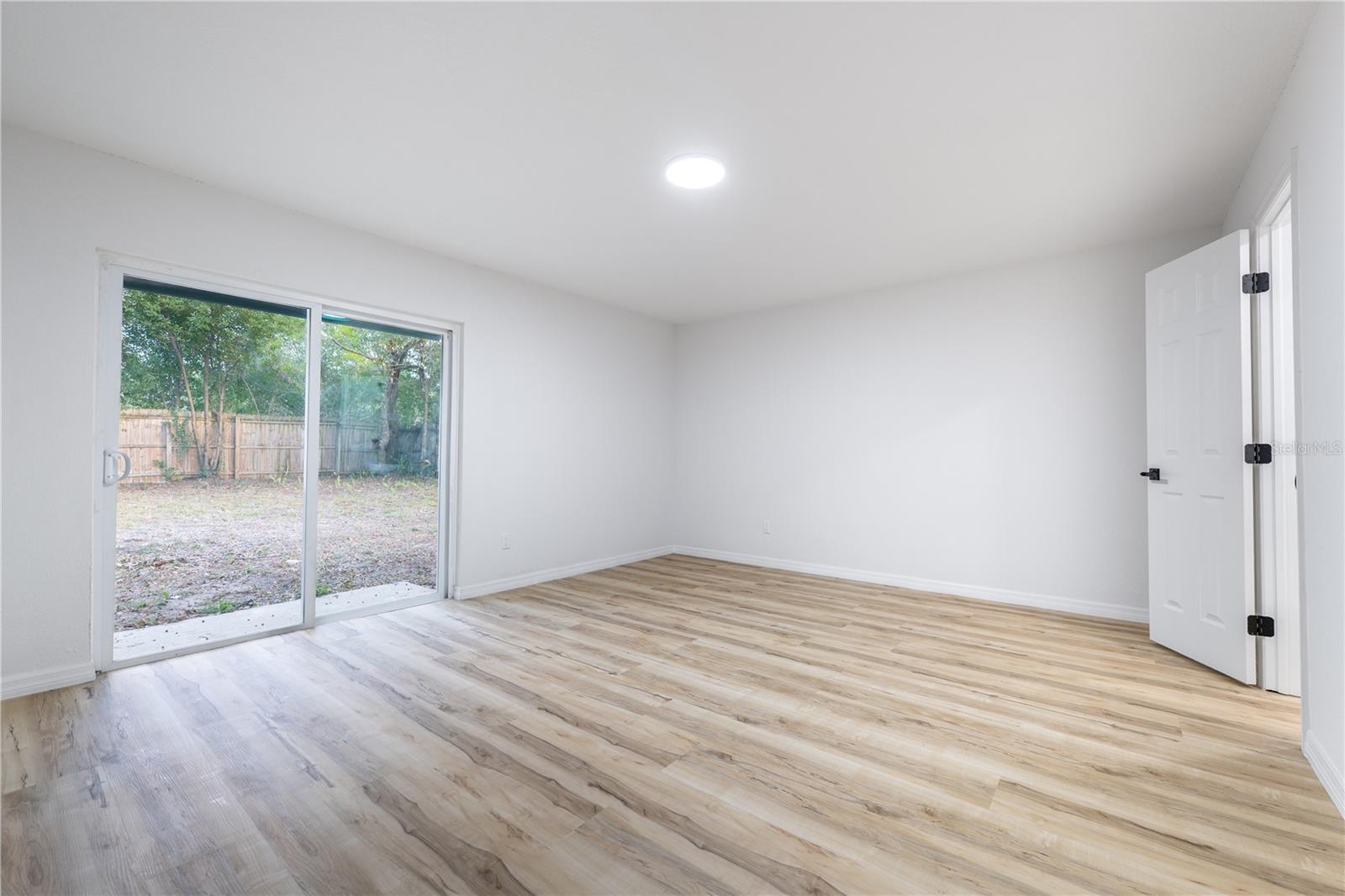 Image 22 of 32 For 4419 Centennial Drive